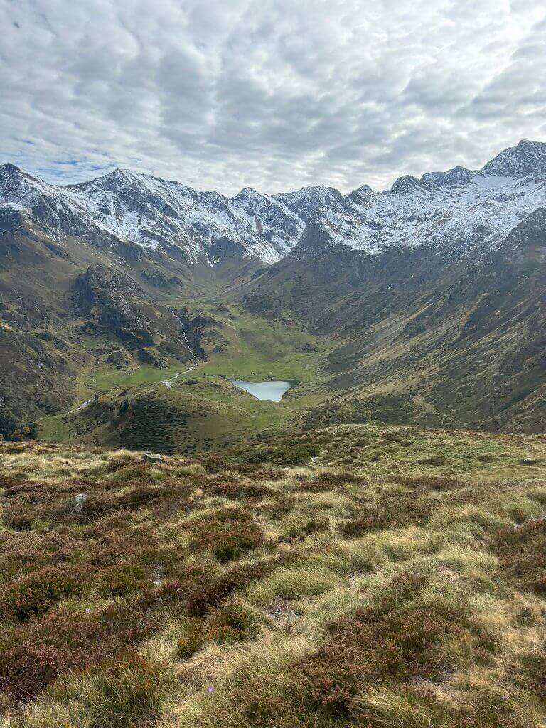 vue sur le lac d'Ourrec